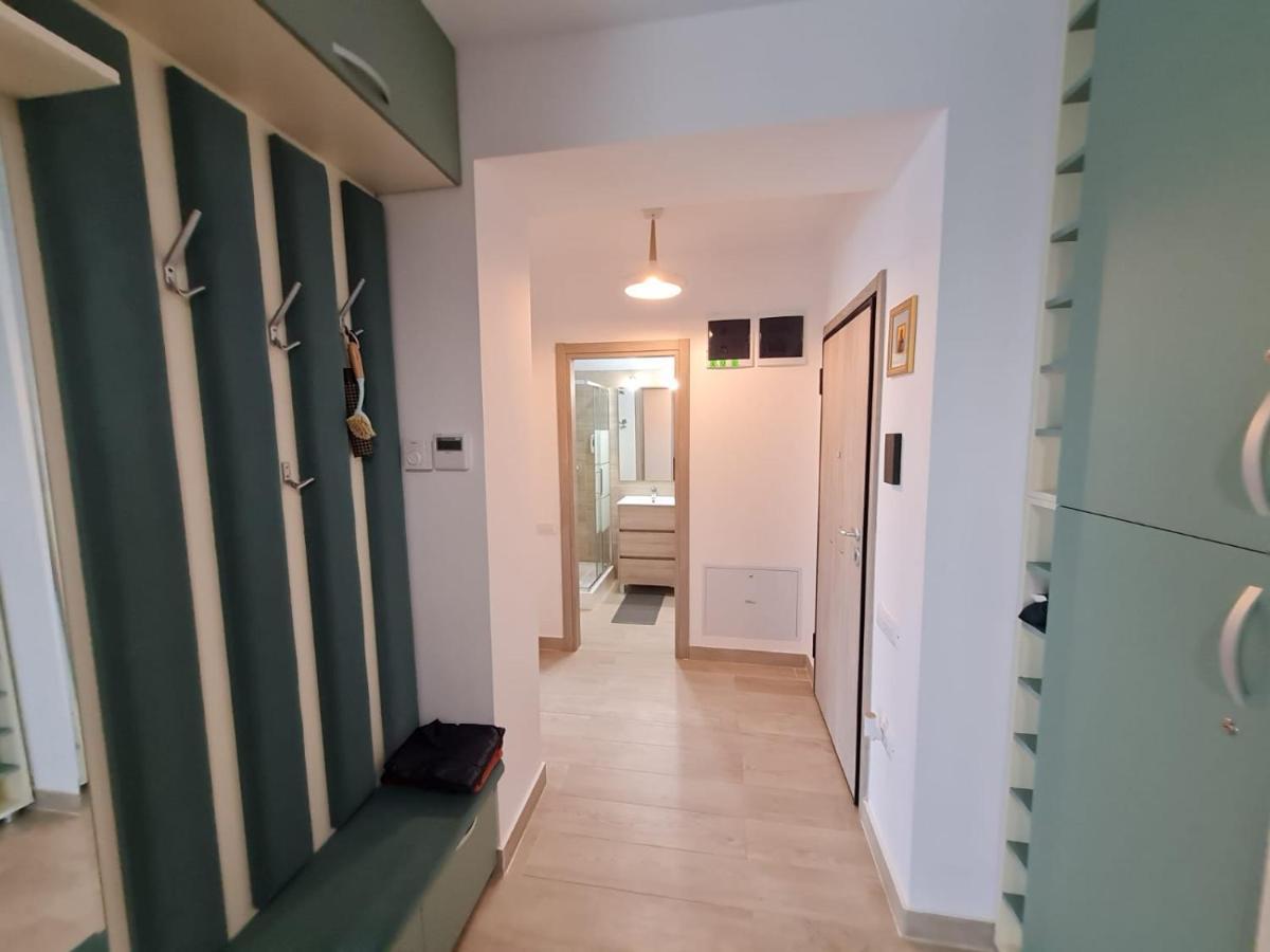 Matteo 2 Apartments Marina Surf Residence, Mamaia Nord - Navodari,1 Vedere Frontala,2 Cu Vedere Laterala La Mare Bagian luar foto